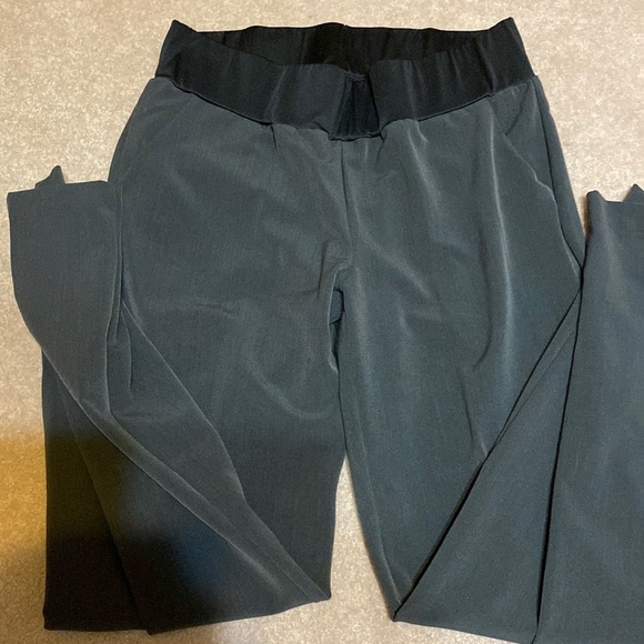 Oh! Mama gray maternity slacks with pockets size large - Picture 1 of 3